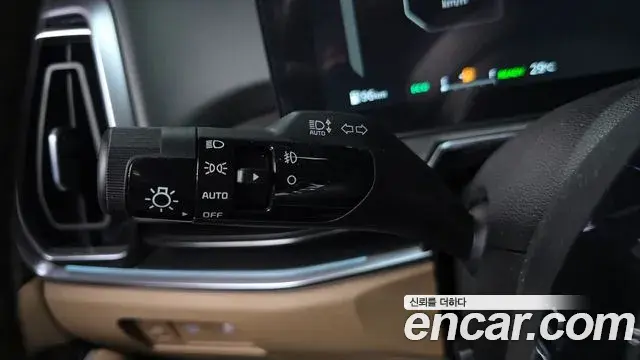 Kia Sorento 2024 — ფოტო 26/35