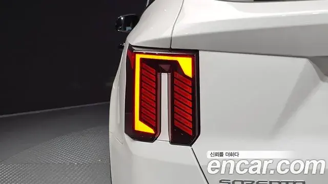 Kia Sorento 2025 — ფოტო 16/34