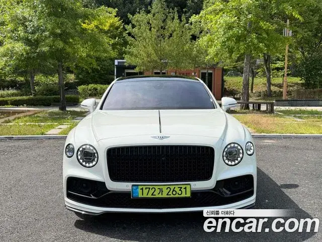Bentley Flying Spur 2023 — Фото 3/20
