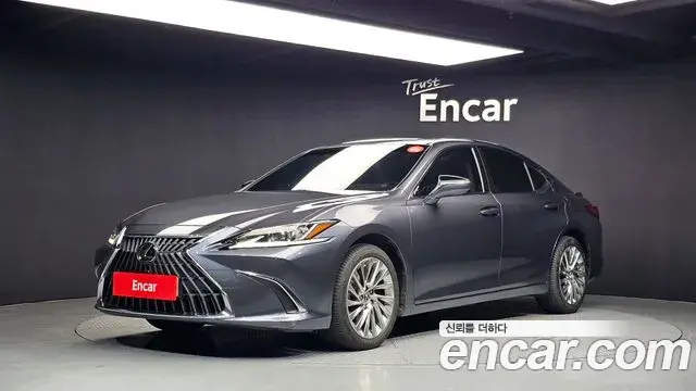Lexus ES300h 2023 — Şəkil 20/20