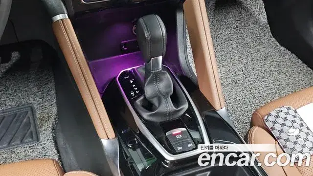 Renault Samsung QM6 2022 — ფოტო 17/30