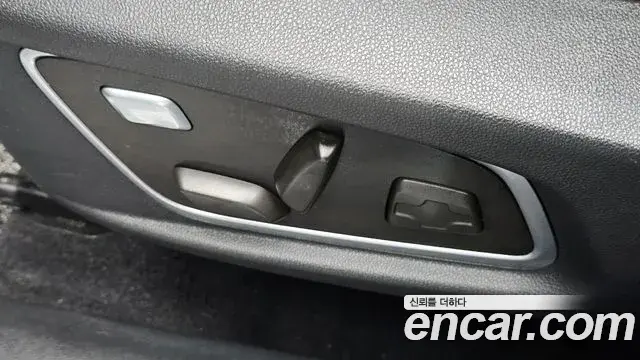 Renault Samsung QM6 2022 — ფოტო 23/30