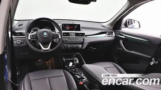 BMW X1 2022 — Photo 18/20