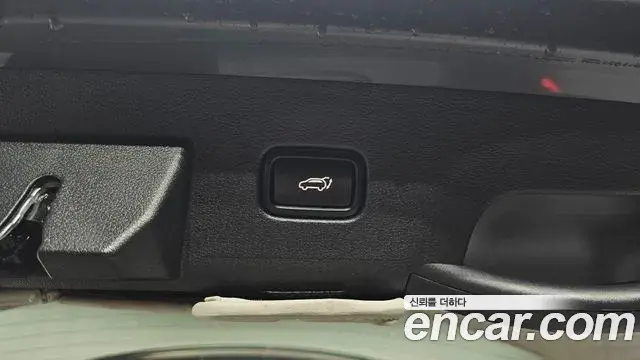 Kia Sportage 2024 — ფოტო 17/33