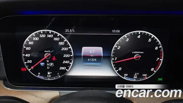 Mercedes-Benz E-Class 2018 — Фото 8/20