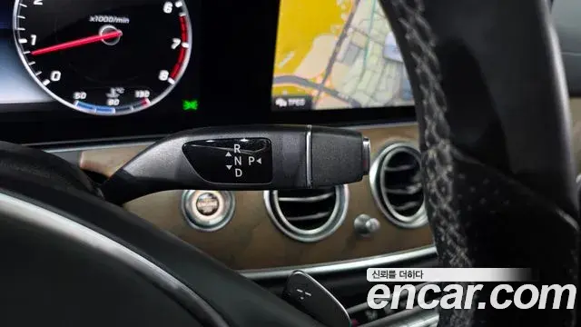 Mercedes-Benz E-Class 2018 — Фото 9/20