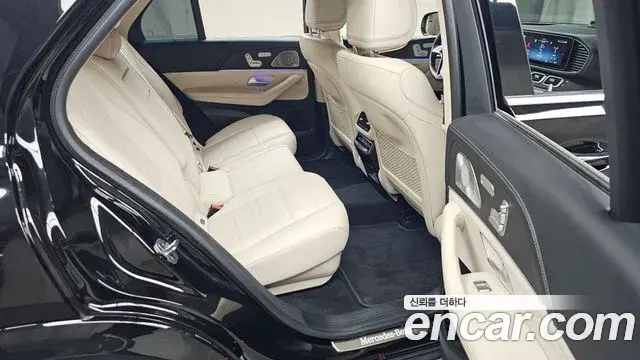 Mercedes-Benz GLE-Class 2025 — Şəkil 9/34