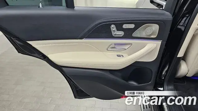 Mercedes-Benz GLE-Class 2025 — Şəkil 13/34