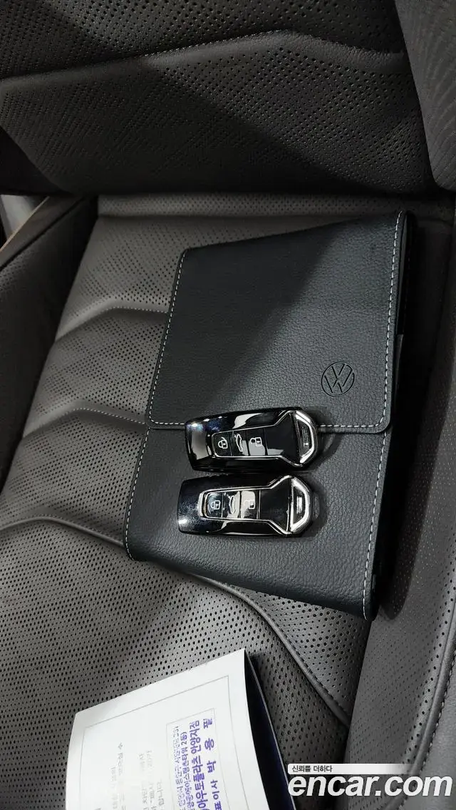 Volkswagen Touareg 2023 — Photo 22/36