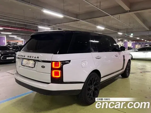 Land Rover Range Rover 2019 — ფოტო 9/20