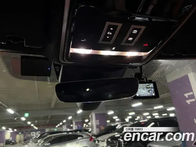 Land Rover Range Rover 2019 — ფოტო 7/20