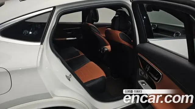 Mercedes-Benz GLC-Class 2025 — Фото 12/20