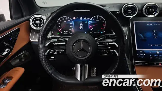 Mercedes-Benz GLC-Class 2025 — Фото 13/20