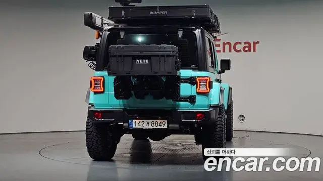 Jeep Wrangler 2021 — Şəkil 33/33