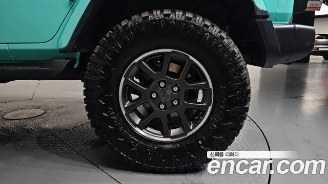 Jeep Wrangler 2021 — Şəkil 8/33