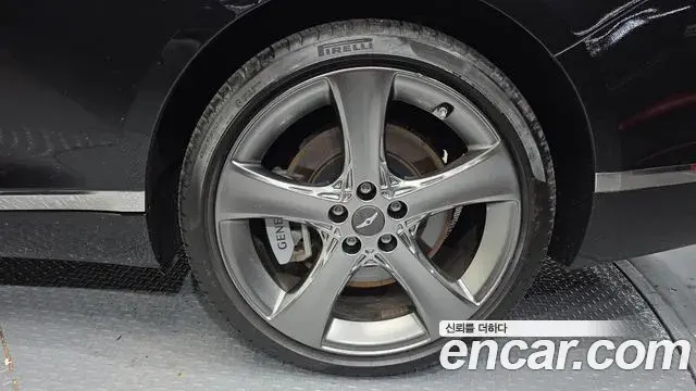 Genesis G80 2023 — Photo 21/30