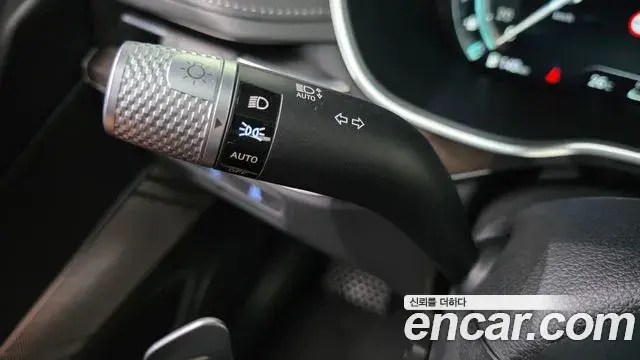 Genesis G80 2023 — Photo 26/30