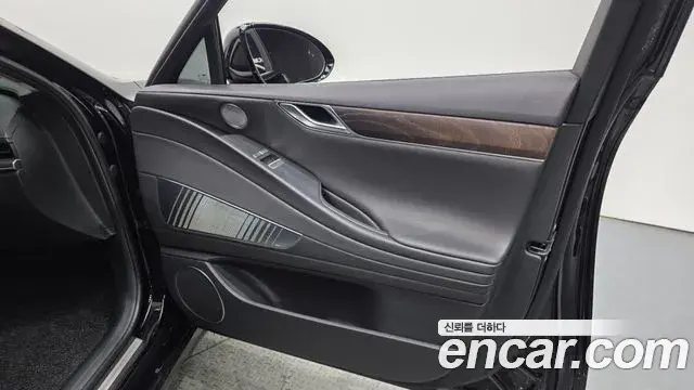 Genesis G80 2020 — ფოტო 13/41