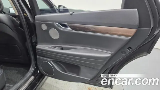 Genesis G80 2020 — ფოტო 9/41