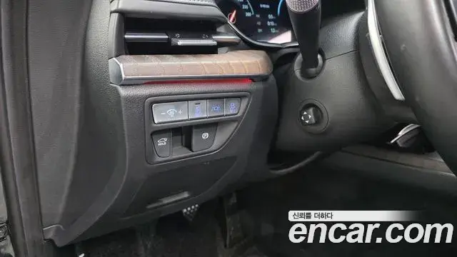 Genesis G80 2020 — ფოტო 28/41