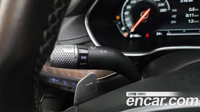 Genesis G80 2020 — ფოტო 27/41