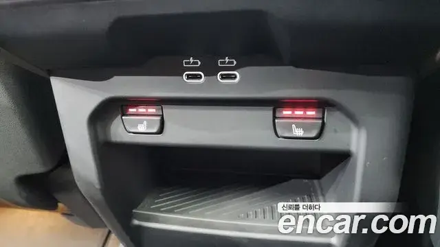 BMW 5 Series 2025 — ფოტო 6/38