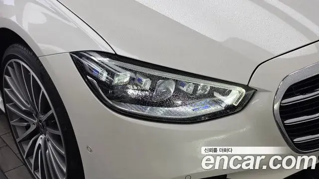Mercedes-Benz S-Class 2023 — ფოტო 29/34