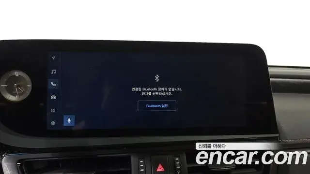 Lexus ES300h 2023 — ფოტო 6/33