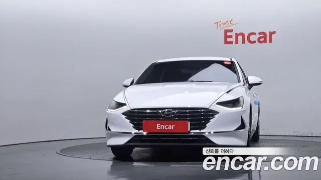 Hyundai Sonata 2023 — Фото 3/20