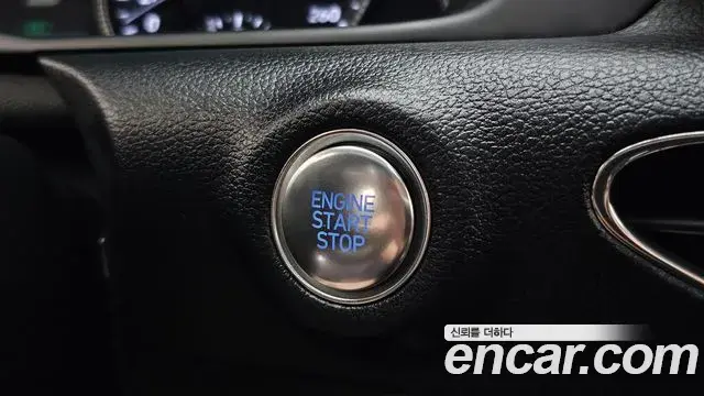 Hyundai Sonata Hybrid 2023 — ფოტო 4/33