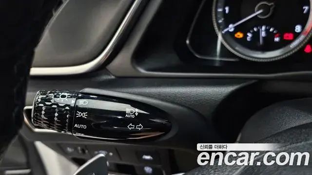 Hyundai Sonata Hybrid 2023 — ფოტო 12/33