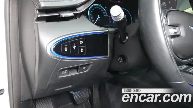 Genesis GV70 2021 — Photo 3/37