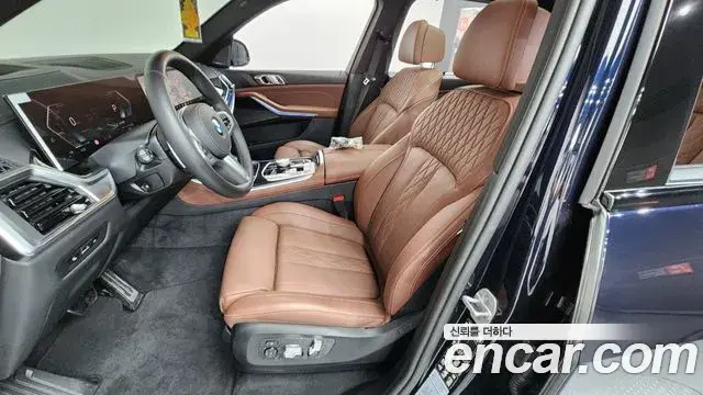 BMW X5 2025 — ფოტო 15/38