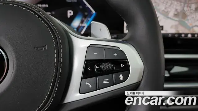 BMW X5 2025 — ფოტო 25/38