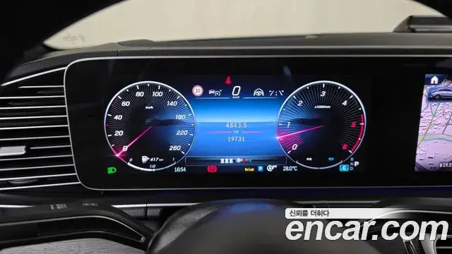 Mercedes-Benz GLE-Class 2023 — ფოტო 23/36