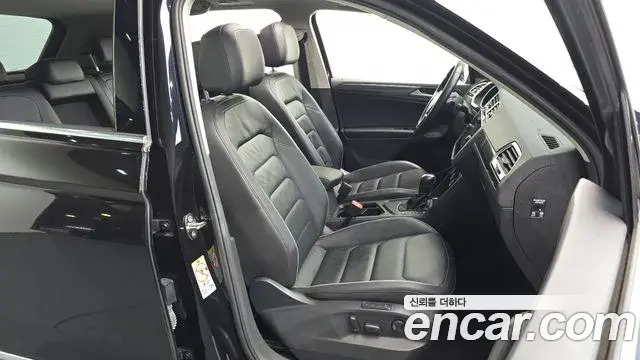 Volkswagen Tiguan 2020 — Photo 3/20