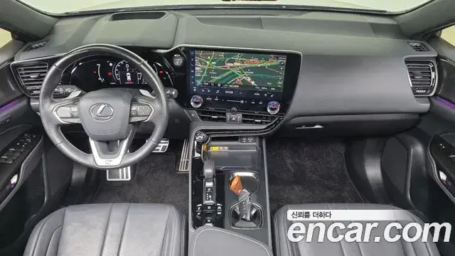 Lexus NX450h+ 2024 — Фото 10/20