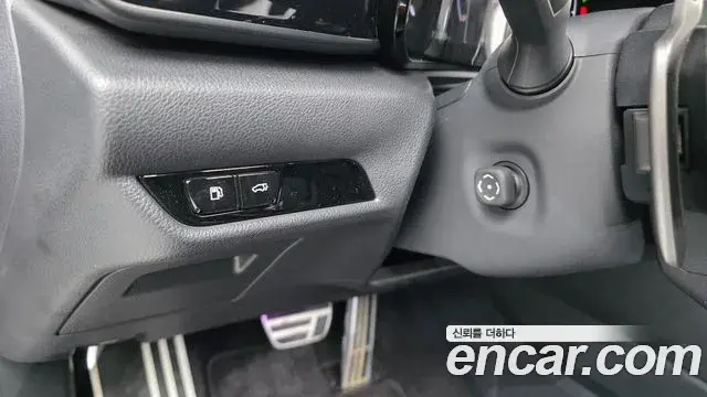Lexus NX450h+ 2024 — Photo 32/34