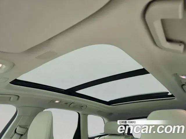 Volvo XC60 2025 — ფოტო 9/20