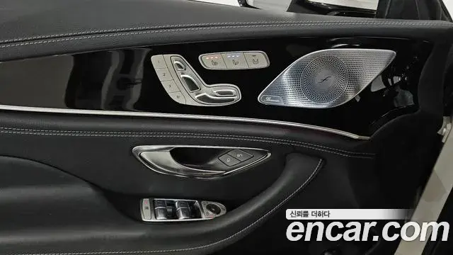 Mercedes-Benz AMG GT 2020 — Фото 14/20