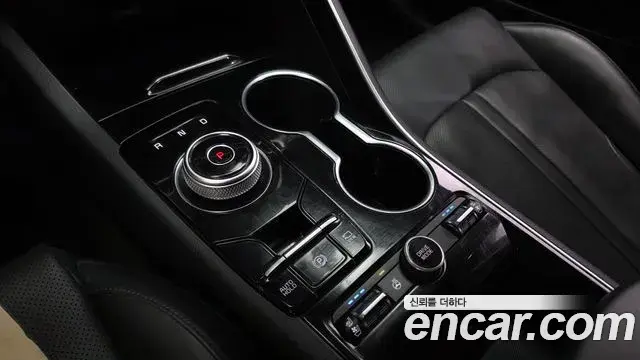 Kia K5 2020 — Фото 9/20