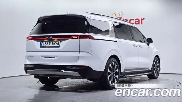 Kia Carnival 2022 — Фото 2/20