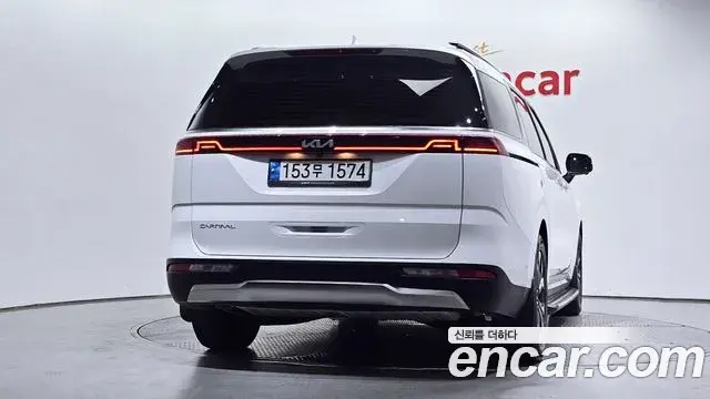 Kia Carnival 2022 — Фото 4/20