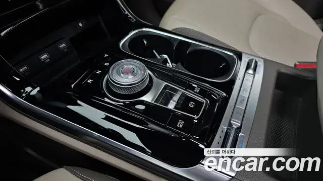 Kia Carnival 2022 — Фото 9/20