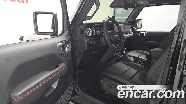Jeep Wrangler 2025 — Şəkil 20/20