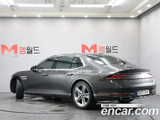 Genesis G90 2022 — ფოტო 17/20