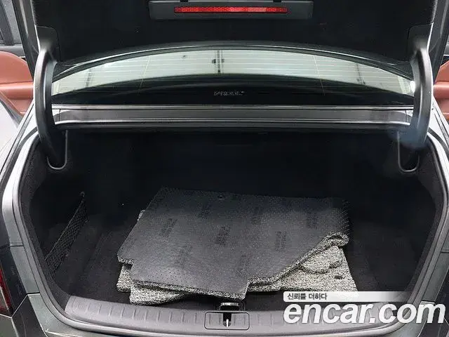 Genesis G90 2022 — ფოტო 11/20