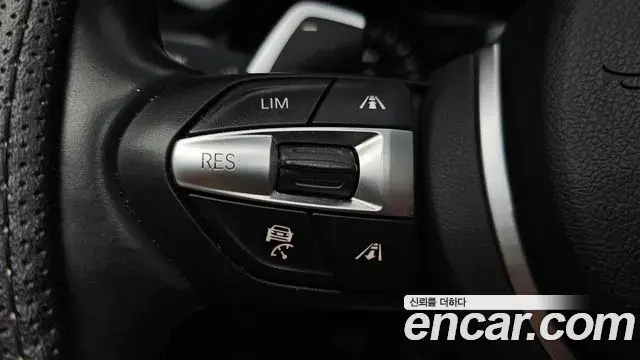 BMW 4 Series 2020 — Photo 27/35