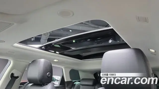 Land Rover Range Rover Evoque 2022 — Şəkil 19/36
