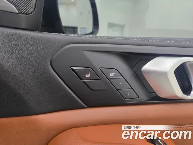 BMW X7 2025 — Photo 2/20